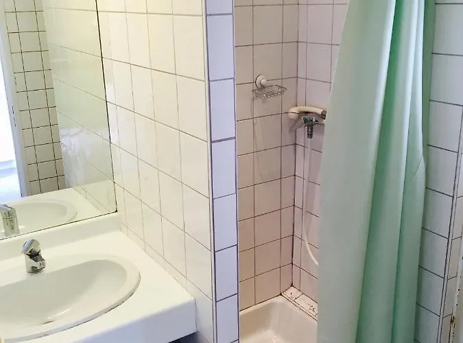 Centre De Le Pont Du Metty Penzion